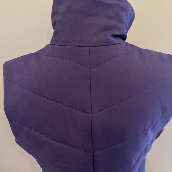Coldwater Creek Ridgeline Ponte Plum Vest Jacket, Size Medium 10/12 - Picture 5 of 13